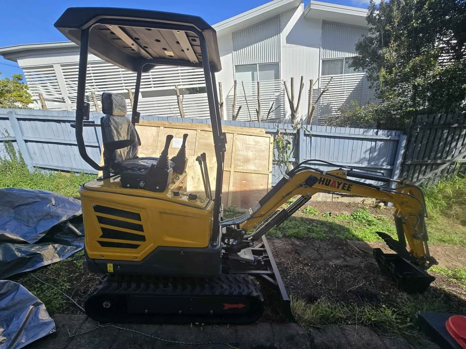 HY18 delivered to backyard job site